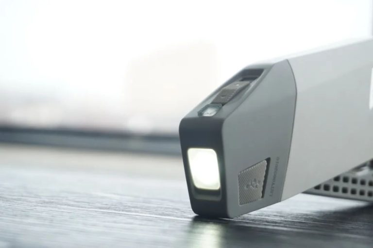 評測 | Fenix E-STAR 災(zāi)難來臨，這或許就是你最后的生命之光